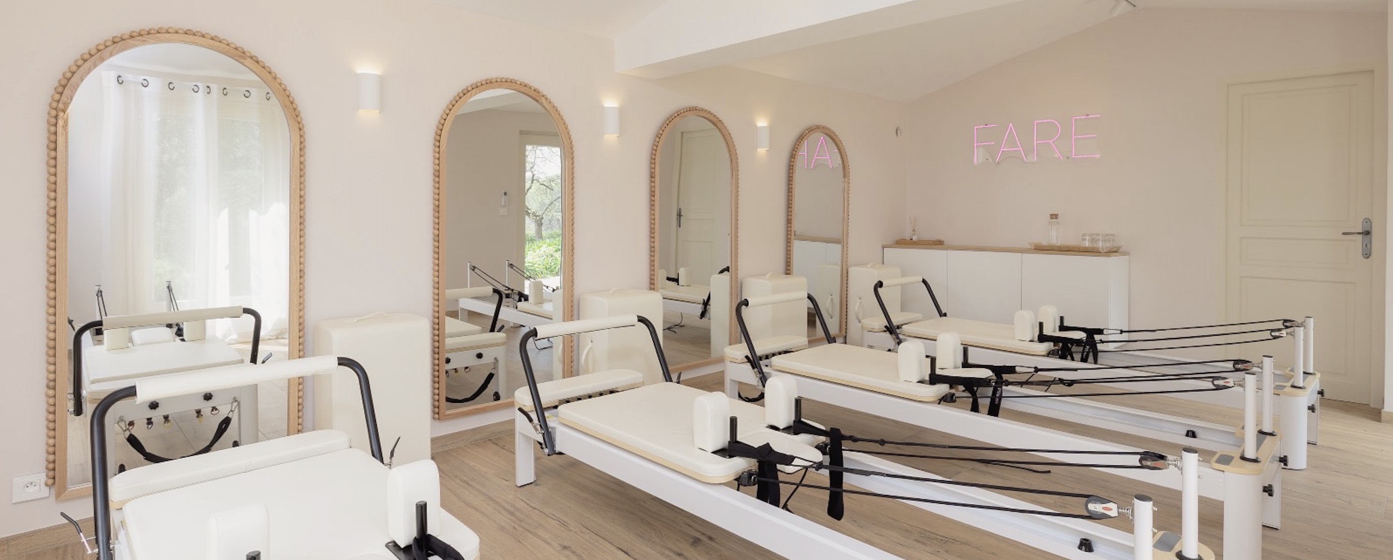Cours de Pilates Reformer au studio FARE